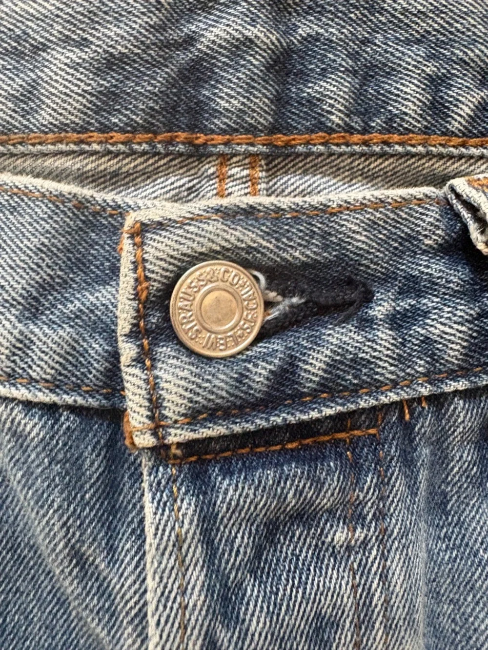 Levi’s 501 Original Fit Jeans Medium Stonewash waist 31 x length 30
